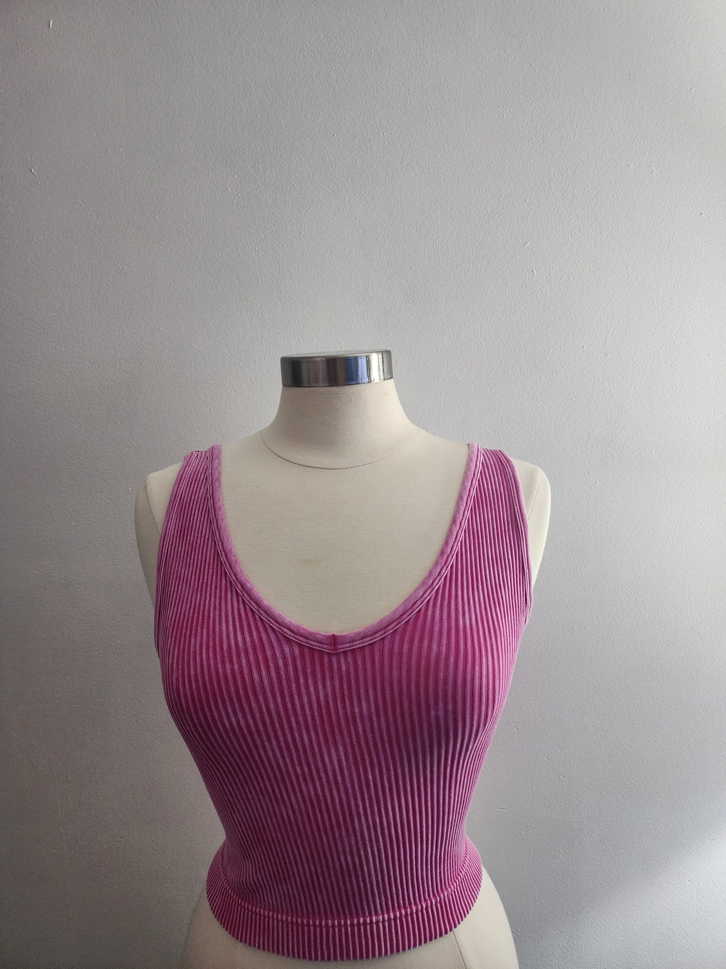 NADIRHA CROPPED TANK TOP